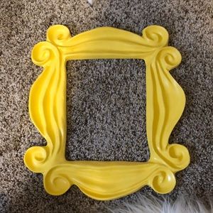 Friends Monica’s Door Hang